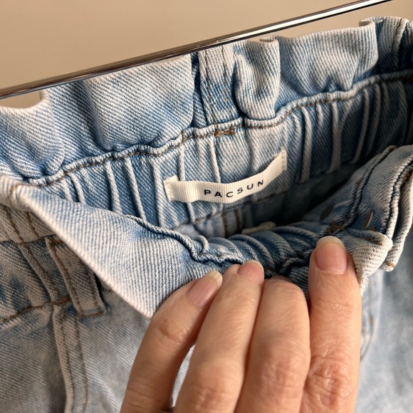 PACSUN summer jean shorts,  plain denim, (M/Mom) - Picture 2 of 3